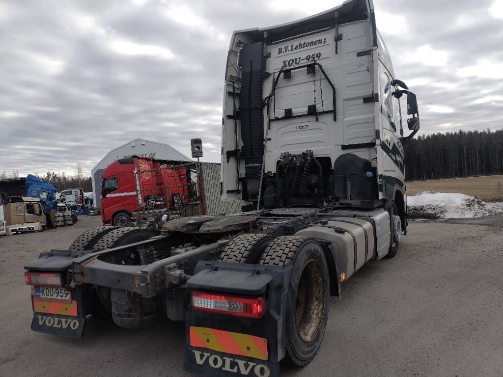Volvo FH460 mega veturi - Tracteur routier: photos 3 Volvo FH460 mega veturi - Tracteur routier: photos 3