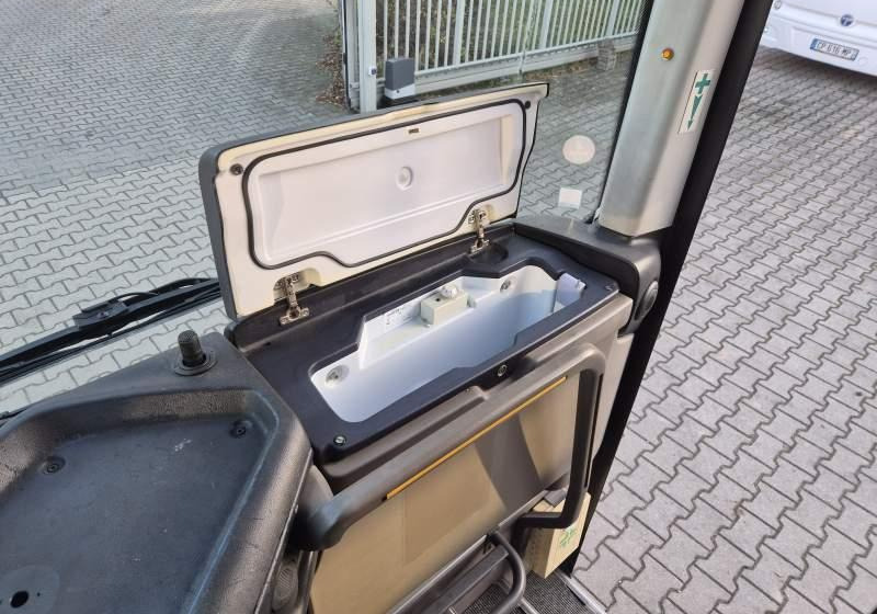 Bus interurbain Irisbus EVADYS H / SPROWADZONY / MANUAL / KLIMA EURO 5: photos 22