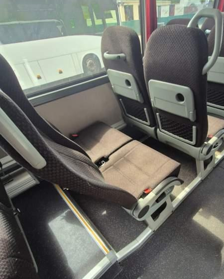 Isuzu KENDO INTERLINER / SPROWADZONE / 70 000 KM / KLIMA - Bus interurbain: photos 5 Isuzu KENDO INTERLINER / SPROWADZONE / 70 000 KM / KLIMA - Bus interurbain: photos 5