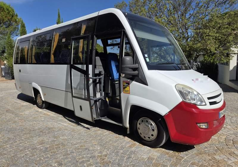 Iveco PRODIG 33 / SPROWADZONE Z KORSYKI / KLIMA - Minibus, Transport de personnes: photos 5 Iveco PRODIG 33 / SPROWADZONE Z KORSYKI / KLIMA - Minibus, Transport de personnes: photos 5