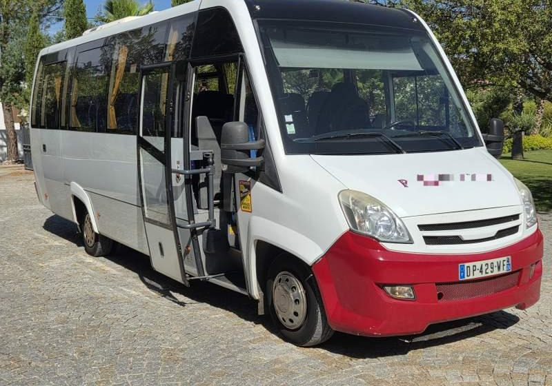 Iveco PRODIG 33 / SPROWADZONE Z KORSYKI / KLIMA - Minibus, Transport de personnes: photos 4 Iveco PRODIG 33 / SPROWADZONE Z KORSYKI / KLIMA - Minibus, Transport de personnes: photos 4