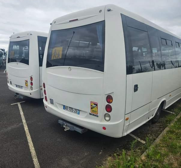 Iveco WING / SPROWADZONY/ 34 MIEJSCA/ MANUAL - Minibus, Transport de personnes: photos 3 Iveco WING / SPROWADZONY/ 34 MIEJSCA/ MANUAL - Minibus, Transport de personnes: photos 3