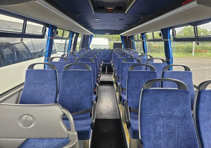 Iveco WING / SPROWADZONY/ 34 MIEJSCA/ MANUAL - Minibus, Transport de personnes: photos 5 Iveco WING / SPROWADZONY/ 34 MIEJSCA/ MANUAL - Minibus, Transport de personnes: photos 5