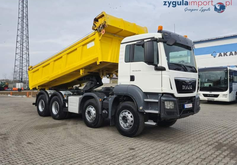 MAN TGS 35.440/2 STRONNA WYWROTKA/SPROWADZONY Z FR - Camion benne: photos 1 MAN TGS 35.440/2 STRONNA WYWROTKA/SPROWADZONY Z FR - Camion benne: photos 1