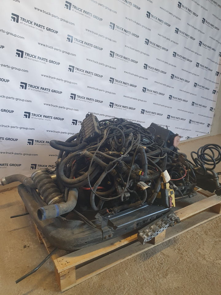 IVECO IVECO STRALIS EURO6 complete wiring harness, engine wiring, cab wiring, wiring set, frame wiring, cables 5801679758, 5801801250, 5801692062, 5801725016, 5801418770, 5801270108, 41246407, 41242608, 412 - Câble/ Fil pour Camion: photos 3 IVECO IVECO STRALIS EURO6 complete wiring harness, engine wiring, cab wiring, wiring set, frame wiring, cables 5801679758, 5801801250, 5801692062, 5801725016, 5801418770, 5801270108, 41246407, 41242608, 412 - Câble/ Fil pour Camion: photos 3