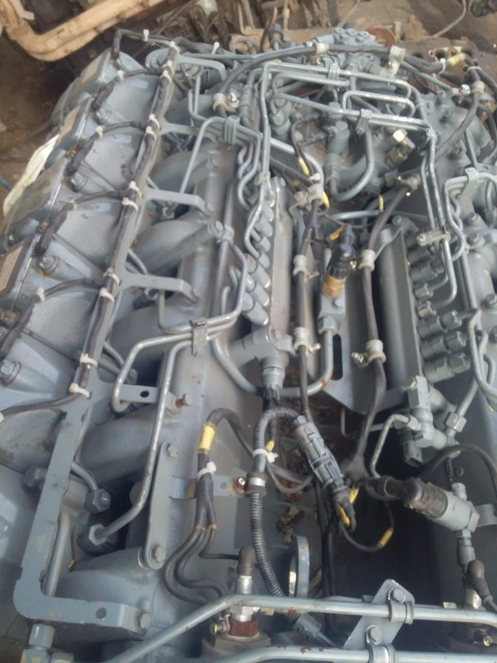 MAN MAN marine V12 engine, 12 cylinder D2842LE620, D2842 type, D2842LE, D2842LE100, D2842LE200, D2842LE101, D2842LE201, D2842LE202, D2842LE203, D2842LE211, D2842LE212, D2842LE213, D2842LE102, D2842LE103, - Moteur pour Camion: photos 2 MAN MAN marine V12 engine, 12 cylinder D2842LE620, D2842 type, D2842LE, D2842LE100, D2842LE200, D2842LE101, D2842LE201, D2842LE202, D2842LE203, D2842LE211, D2842LE212, D2842LE213, D2842LE102, D2842LE103, - Moteur pour Camion: photos 2