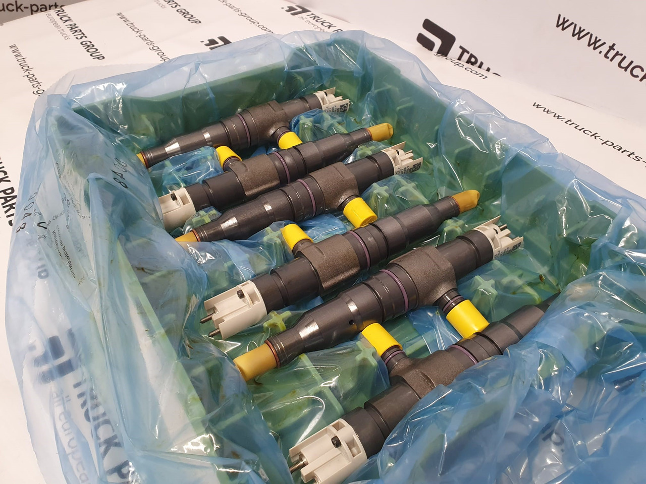 Mercedes Benz Atego OM936LA euro6 injector new or remanufactured 9360701787, 9360702187, 9361787, 9362187, OM936LA, 6 cylinder engine, OM934LA, 4 cylinder engine, BEBJ1C01001, BEBJ1C01002, 9360702187 - Pompe haute pression pour Camion: photos 2 Mercedes Benz Atego OM936LA euro6 injector new or remanufactured 9360701787, 9360702187, 9361787, 9362187, OM936LA, 6 cylinder engine, OM934LA, 4 cylinder engine, BEBJ1C01001, BEBJ1C01002, 9360702187 - Pompe haute pression pour Camion: photos 2
