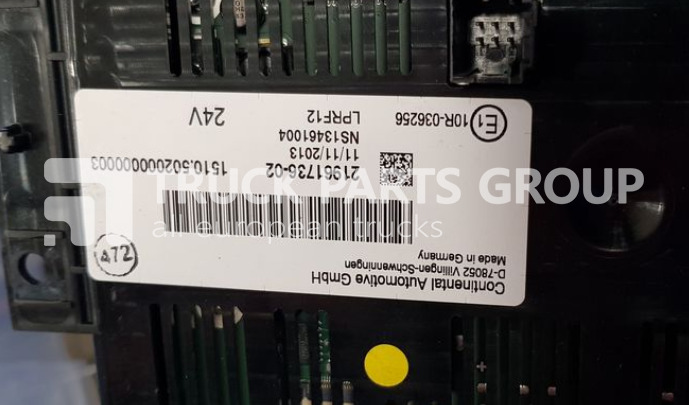 RENAULT T series RANGE, GAMA, VOLVO FH4 EURO6 multimedia radio system, 2 control unit - Panel de instrumentos pour Camion: photos 4 RENAULT T series RANGE, GAMA, VOLVO FH4 EURO6 multimedia radio system, 2 control unit - Panel de instrumentos pour Camion: photos 4