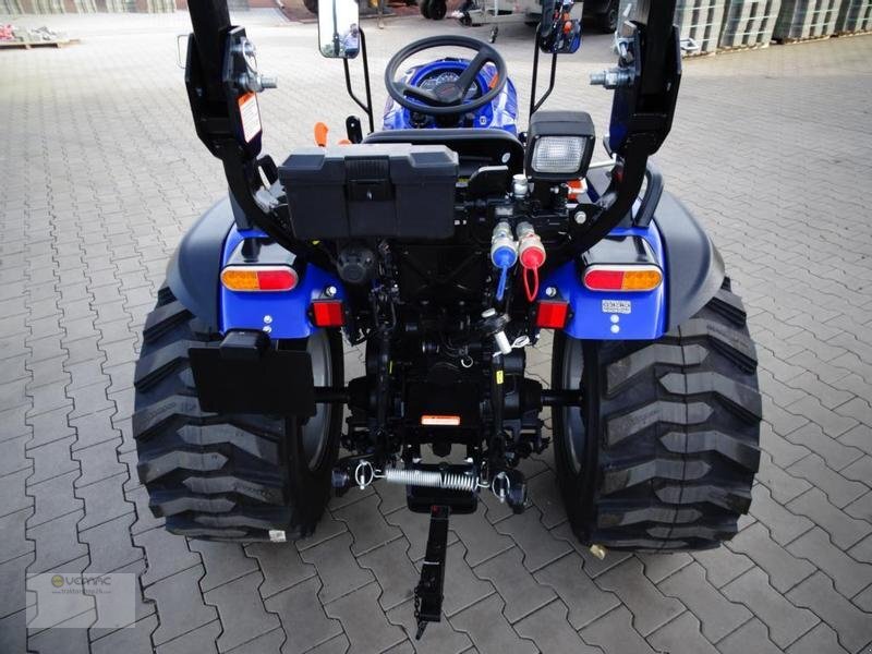 Farmtrac Farmtrac 22 22PS Industriebereifung Traktor Schlepper Mitsubishi - Micro tracteur: photos 5 Farmtrac Farmtrac 22 22PS Industriebereifung Traktor Schlepper Mitsubishi - Micro tracteur: photos 5