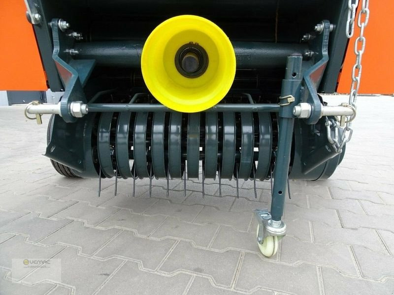 Vemac Ballenpresse RBP7060 Mini 60x70cm Rundballenpresse Heupresse NEU - Presse à balles rondes: photos 3 Vemac Ballenpresse RBP7060 Mini 60x70cm Rundballenpresse Heupresse NEU - Presse à balles rondes: photos 3