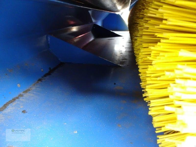 Brosse neuf Vemac Kehrmaschine 180cm Kehrbürste Schlepper Traktor Gabelstapler NEU: photos 16