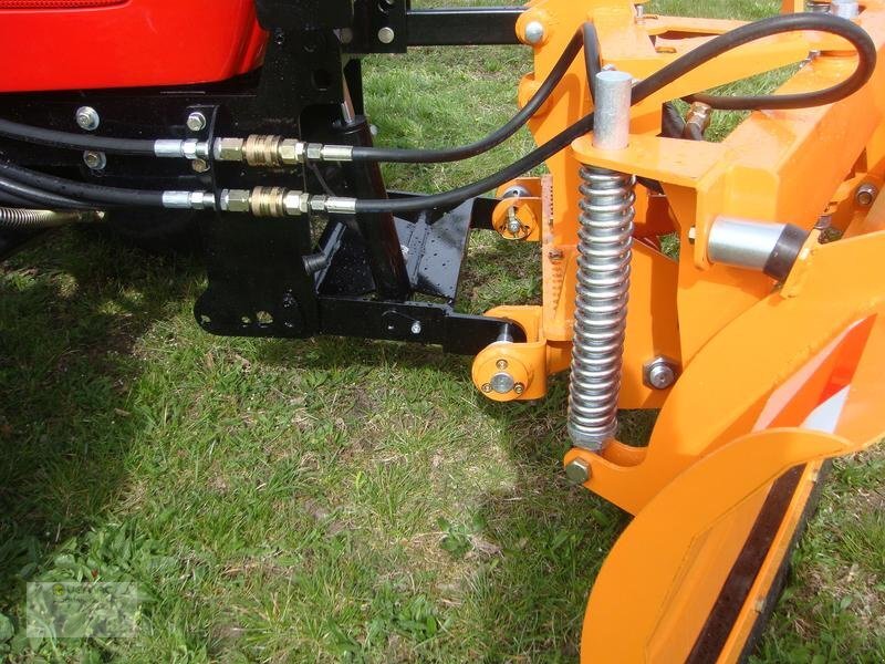 Lame à neige neuf Vemac Schneeschild Schneepflug hydraul. Winterdienst 140cm NEU: photos 7 Lame à neige neuf Vemac Schneeschild Schneepflug hydraul. Winterdienst 140cm NEU: photos 7