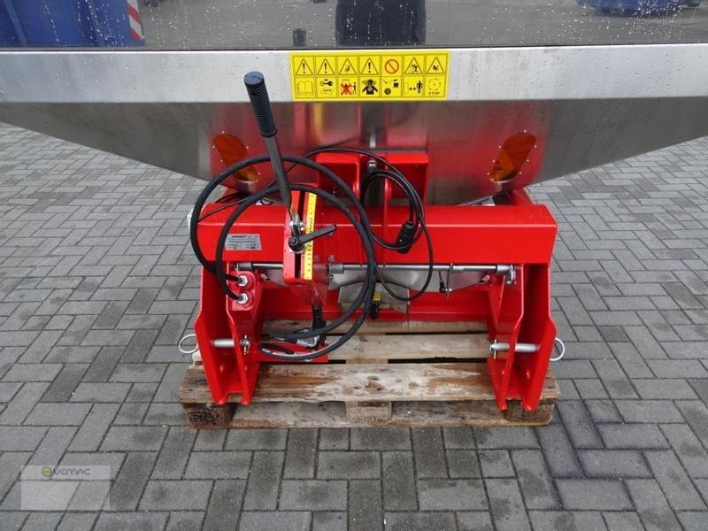 Vemac Zweischeibenstreuer 2000KG Streuer Winterdienst Traktor NEU - Distributeur d'engrais: photos 5 Vemac Zweischeibenstreuer 2000KG Streuer Winterdienst Traktor NEU - Distributeur d'engrais: photos 5