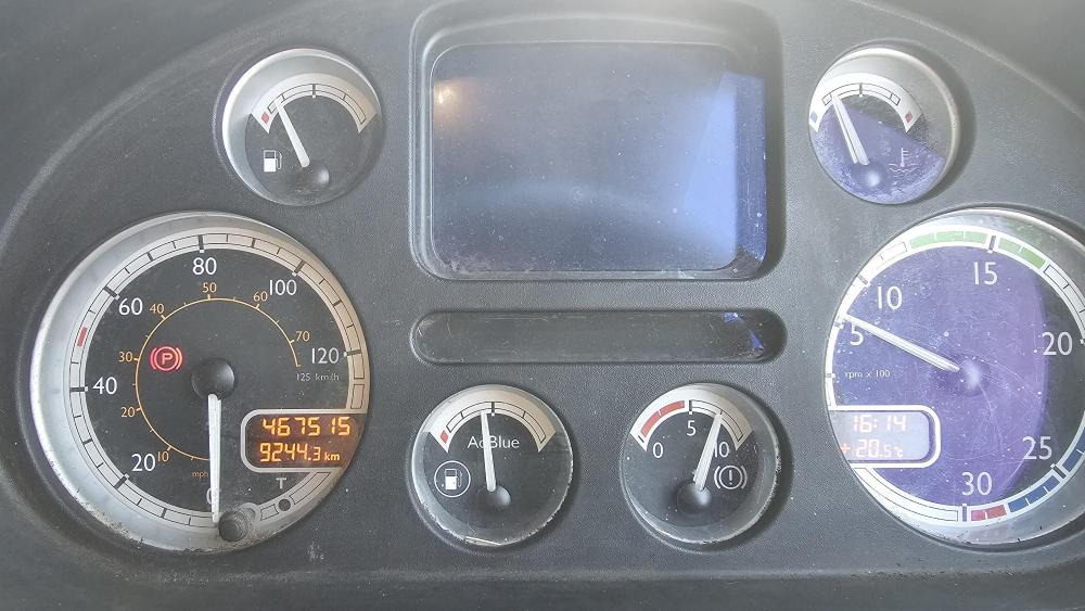 Daf 75 310 - Camion plateau: photos 5 Daf 75 310 - Camion plateau: photos 5