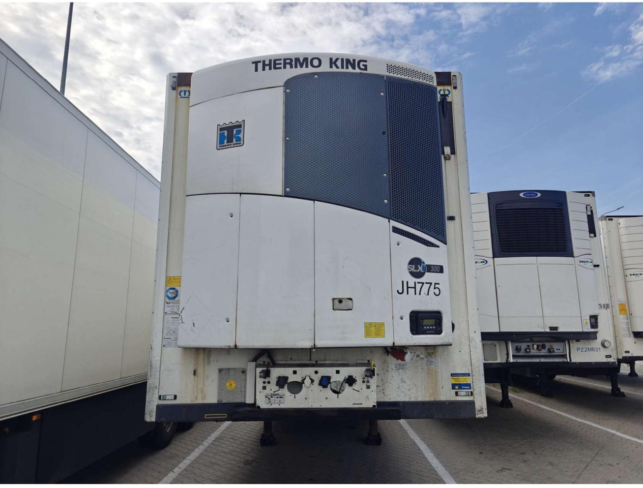 2018 Krone SDR Double Deck Cool Liner FP45 ThermoKing SLXi 300 Lifting Axle - Semi-remorque frigorifique: photos 1 2018 Krone SDR Double Deck Cool Liner FP45 ThermoKing SLXi 300 Lifting Axle - Semi-remorque frigorifique: photos 1