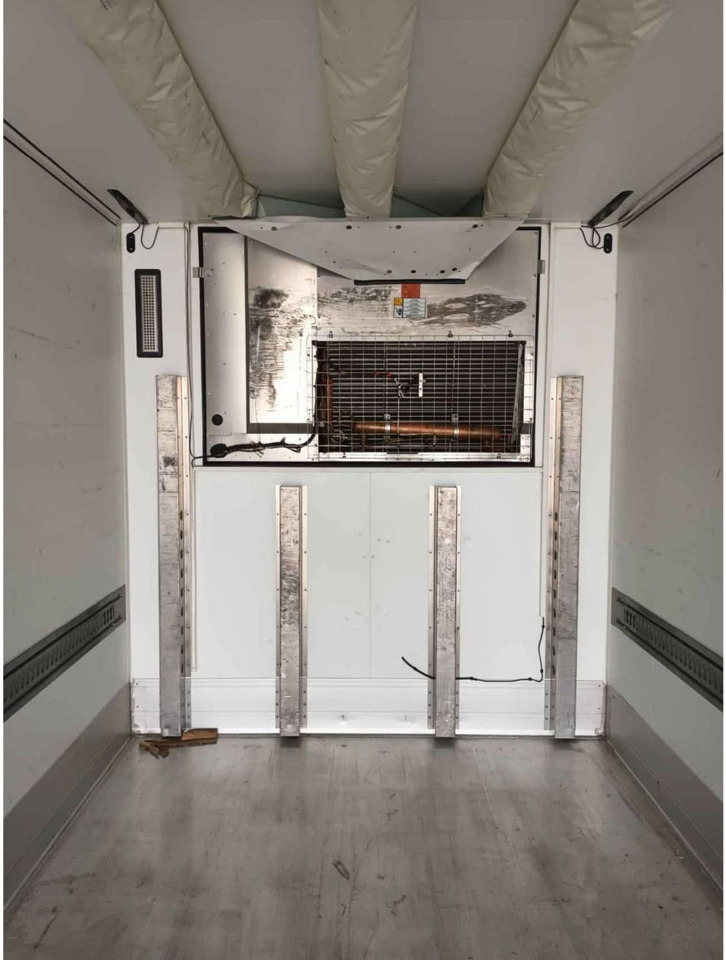 2018 Schmitz Cargobull SKO FP 45 ThermoKing SLXi 300 - Semi-remorque frigorifique: photos 2 2018 Schmitz Cargobull SKO FP 45 ThermoKing SLXi 300 - Semi-remorque frigorifique: photos 2