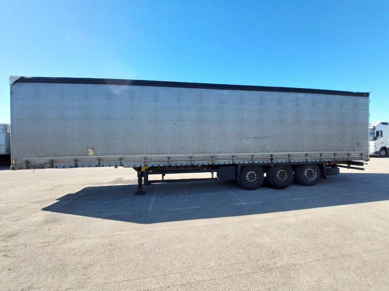 2019 Schmitz Cargobull SCS24/L - Semi-remorque rideaux coulissants: photos 3 2019 Schmitz Cargobull SCS24/L - Semi-remorque rideaux coulissants: photos 3