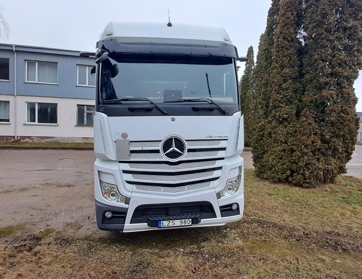 2021 Mercedes-Benz Actros 5 1845 BigSpace - Autre matériel: photos 1 2021 Mercedes-Benz Actros 5 1845 BigSpace - Autre matériel: photos 1