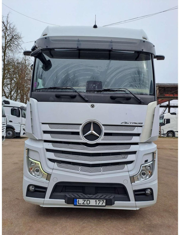 2021 Mercedes-Benz Actros 5 1845 BigSpace - Autre matériel: photos 1 2021 Mercedes-Benz Actros 5 1845 BigSpace - Autre matériel: photos 1