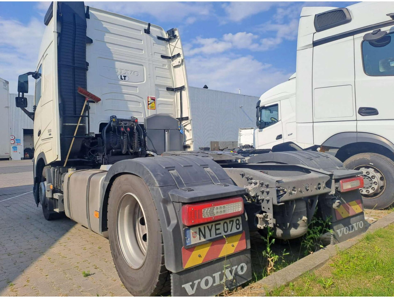 2025 Volvo FH 500 Globetrotter XL ACC - Autre matériel: photos 3 2025 Volvo FH 500 Globetrotter XL ACC - Autre matériel: photos 3