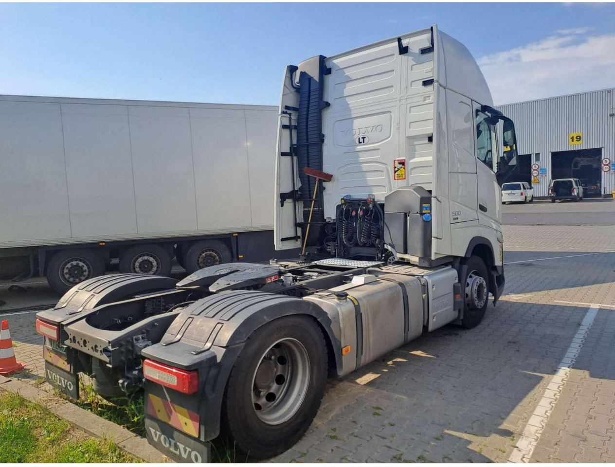2025 Volvo FH 500 Globetrotter XL ACC - Autre matériel: photos 4 2025 Volvo FH 500 Globetrotter XL ACC - Autre matériel: photos 4