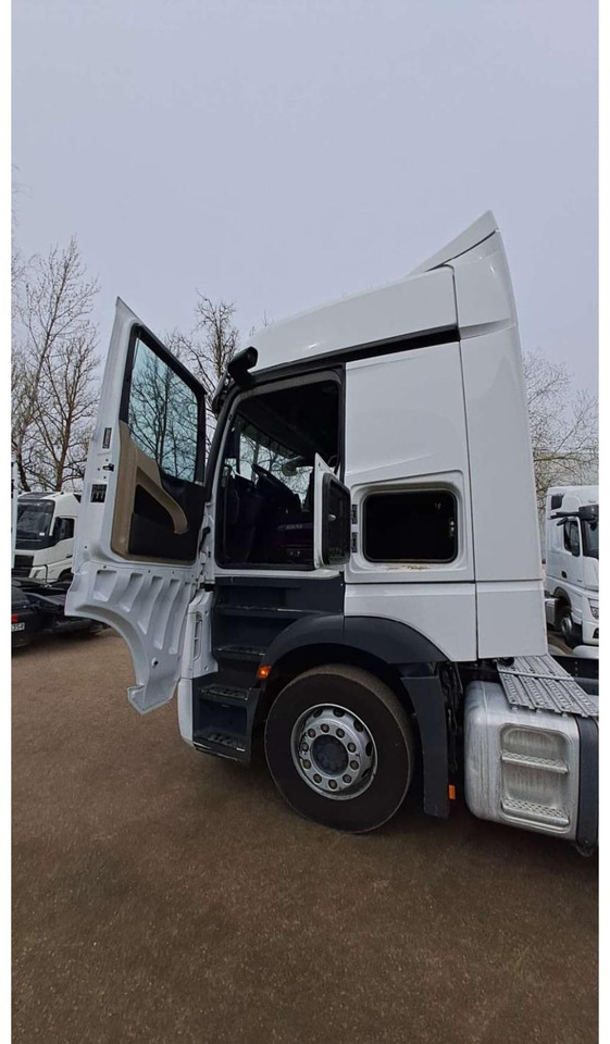 2021 Mercedes-Benz Actros 5 1845 BigSpace - Tracteur routier: photos 2 2021 Mercedes-Benz Actros 5 1845 BigSpace - Tracteur routier: photos 2