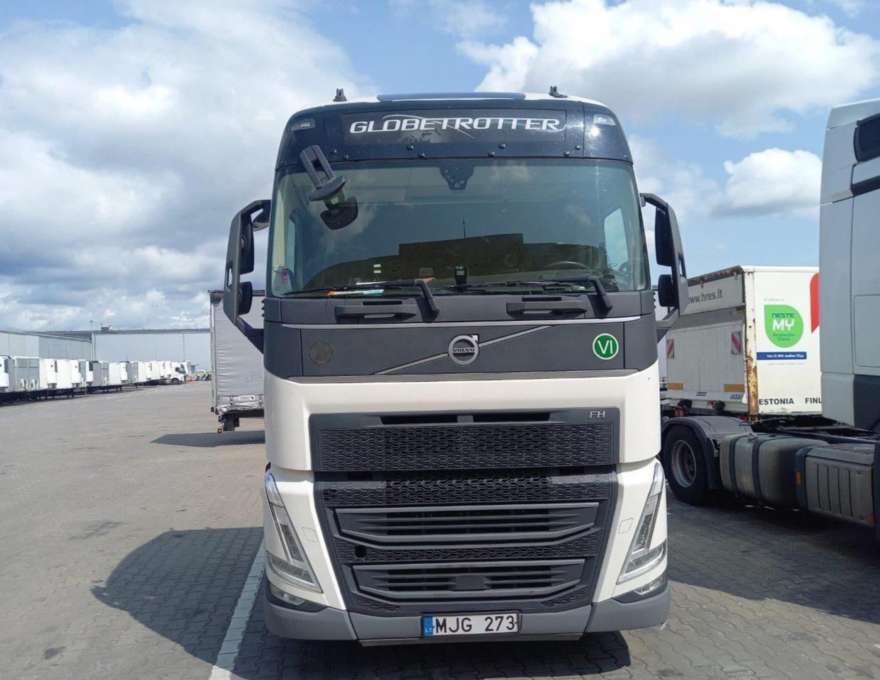 2022 Volvo FH 460 Globetrotter XL Varios i-Save I-ParkCool - Tracteur routier: photos 1 2022 Volvo FH 460 Globetrotter XL Varios i-Save I-ParkCool - Tracteur routier: photos 1