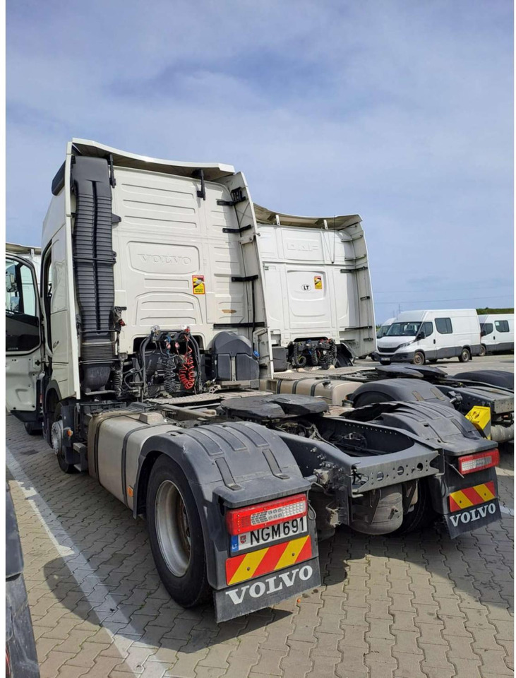 2023 Volvo FH 460 Globetrotter XL Varios i-Save - Tracteur routier: photos 2 2023 Volvo FH 460 Globetrotter XL Varios i-Save - Tracteur routier: photos 2