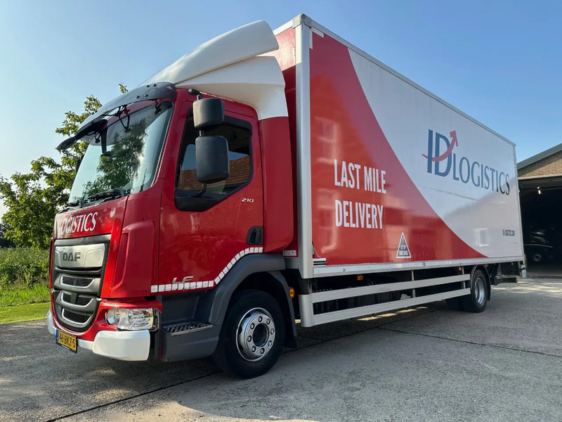 DAF LF 210 / NL TRUCK / LOW KM / EURO 6 / BOX + TAILLIFT / 12t / NEW APK - Camion fourgon: photos 1 DAF LF 210 / NL TRUCK / LOW KM / EURO 6 / BOX + TAILLIFT / 12t / NEW APK - Camion fourgon: photos 1