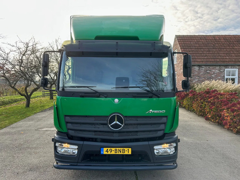 Mercedes-Benz Atego 1018 / NL TRUCK / AIRCO / BOX+LIFT+SIDE DOOR / AUTOMATIC - Camion fourgon: photos 2 Mercedes-Benz Atego 1018 / NL TRUCK / AIRCO / BOX+LIFT+SIDE DOOR / AUTOMATIC - Camion fourgon: photos 2