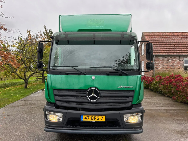 Mercedes-Benz Atego 1018 / NL TRUCK / EURO 6 / ONLY 100.000KM! / BOX+LIFT+SIDE DOOR / CLIMA / AUTOMATIC - Camion fourgon: photos 4 Mercedes-Benz Atego 1018 / NL TRUCK / EURO 6 / ONLY 100.000KM! / BOX+LIFT+SIDE DOOR / CLIMA / AUTOMATIC - Camion fourgon: photos 4