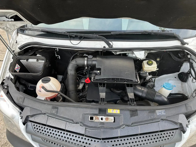 Mercedes-Benz Sprinter 313 CDI / L2H2 / AUTOMAAT / NL BUS / 130 PK / 2-ZITS / CC / AIRCO / CAMERA - Fourgon utilitaire: photos 3 Mercedes-Benz Sprinter 313 CDI / L2H2 / AUTOMAAT / NL BUS / 130 PK / 2-ZITS / CC / AIRCO / CAMERA - Fourgon utilitaire: photos 3