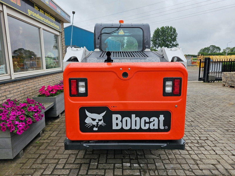 Bobcat S510 - Chargeuse sur pneus: photos 4 Bobcat S510 - Chargeuse sur pneus: photos 4