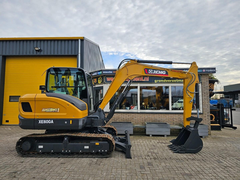 XCMG XE60GA - Mini pelle: photos 5 XCMG XE60GA - Mini pelle: photos 5