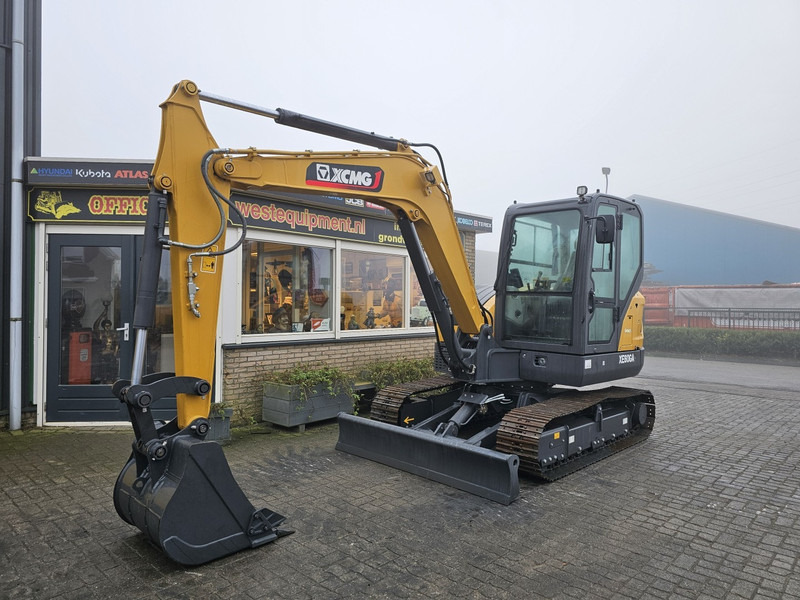 XCMG XE60GA - Mini pelle: photos 2 XCMG XE60GA - Mini pelle: photos 2