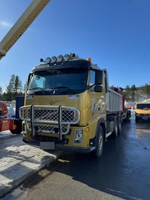 Volvo FH 480 6x4 Full Steel - Camion benne: photos 2 Volvo FH 480 6x4 Full Steel - Camion benne: photos 2