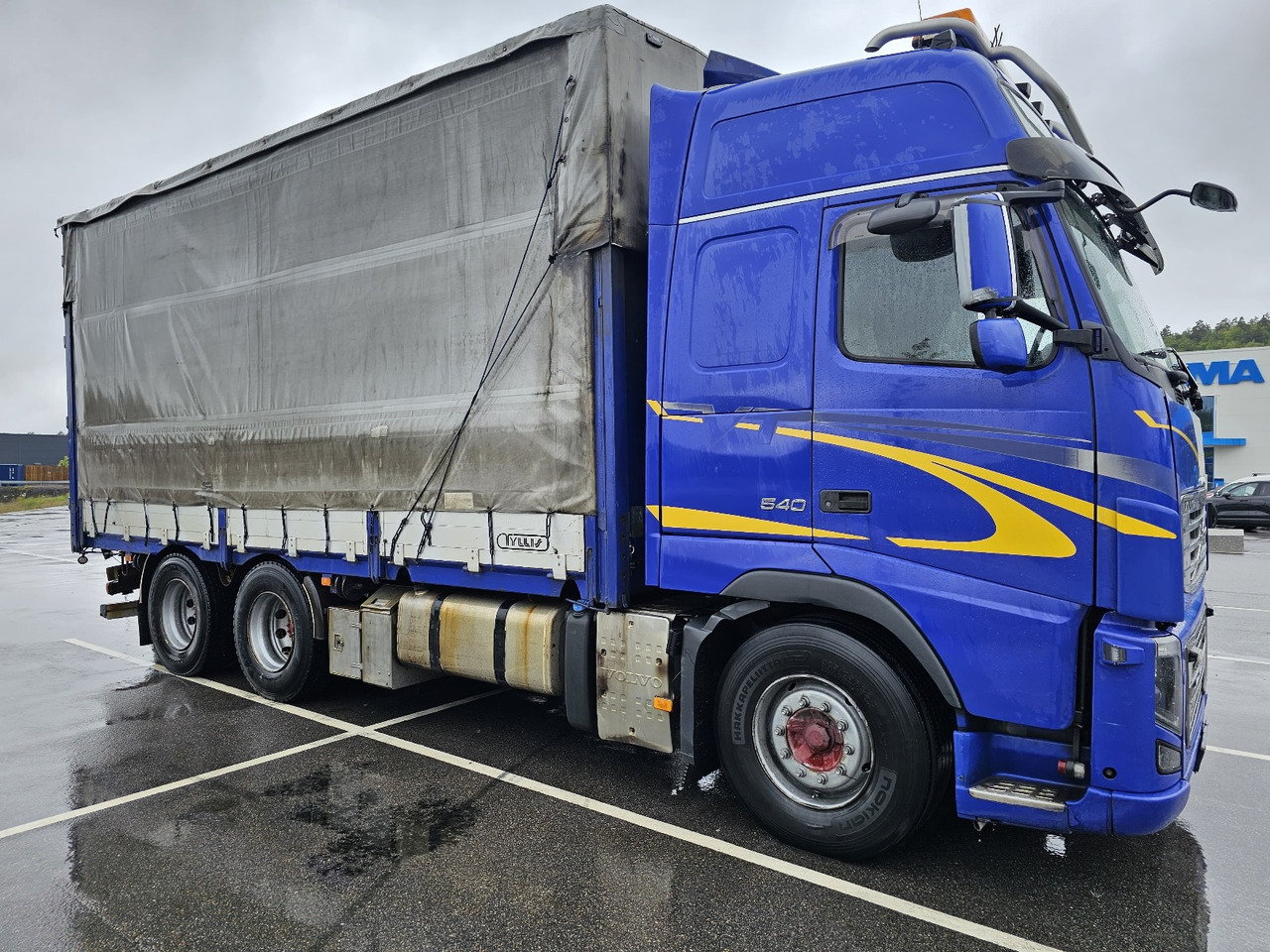 Volvo FH16 540 6x4 - Camion à rideaux coulissants: photos 2 Volvo FH16 540 6x4 - Camion à rideaux coulissants: photos 2