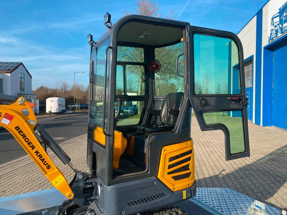 Minibagger BK950KS + Tieflader + Zubehör *INKL.19% MWST*BERGER KRAUS*KABINE*SOFORT!* - Mini pelle: photos 5 Minibagger BK950KS + Tieflader + Zubehör *INKL.19% MWST*BERGER KRAUS*KABINE*SOFORT!* - Mini pelle: photos 5