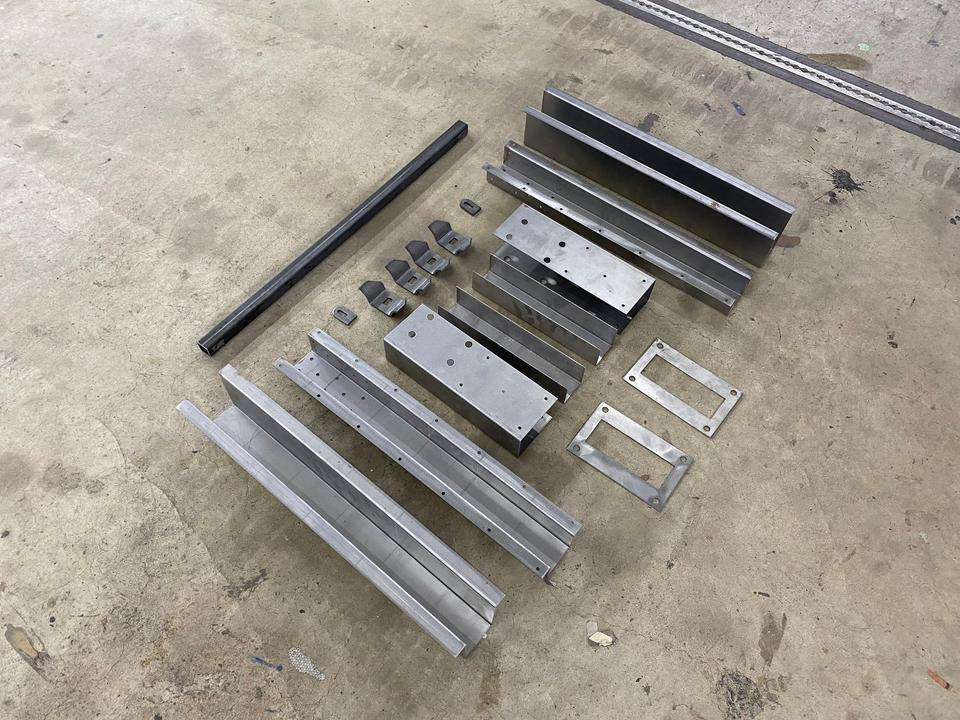 Rahmenverlängerung Mercedes Sprinter 907 als Bausatz - Pièces de rechange: photos 3 Rahmenverlängerung Mercedes Sprinter 907 als Bausatz - Pièces de rechange: photos 3