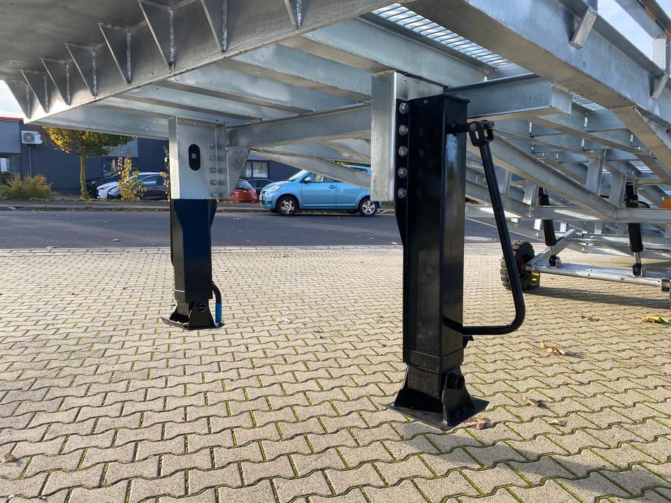 Verladerampe 8t Verzinkt Containerrampe LKW Rampe NEU *INKL.19% MWST*SOFORT VERFÜGBAR!* - Rampe de chargement: photos 5 Verladerampe 8t Verzinkt Containerrampe LKW Rampe NEU *INKL.19% MWST*SOFORT VERFÜGBAR!* - Rampe de chargement: photos 5