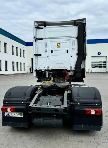 MERCEDES-BENZ Actros 1845 with retarder - Tracteur routier: photos 5 MERCEDES-BENZ Actros 1845 with retarder - Tracteur routier: photos 5