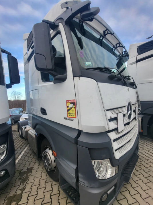 Mercedes-Benz ACTROS 1845 mega - Tracteur routier: photos 1 Mercedes-Benz ACTROS 1845 mega - Tracteur routier: photos 1