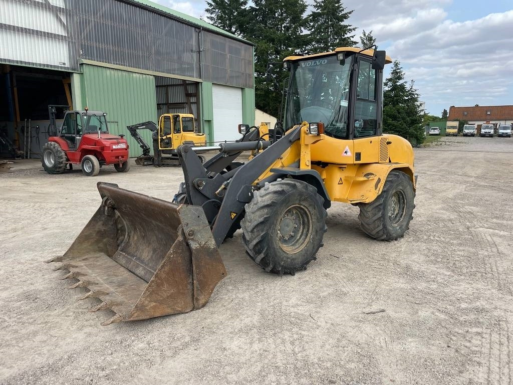 Volvo L 35 B-Z - Chargeuse sur pneus: photos 3 Volvo L 35 B-Z - Chargeuse sur pneus: photos 3