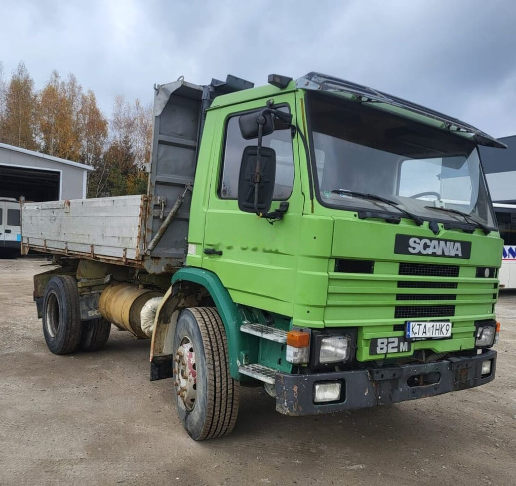 Scania 82M - Camion benne: photos 3 Scania 82M - Camion benne: photos 3