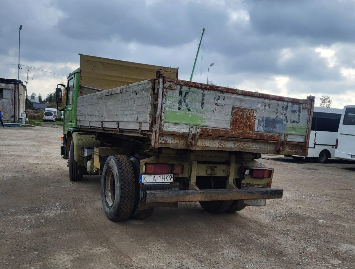 Scania 82M - Camion benne: photos 4 Scania 82M - Camion benne: photos 4