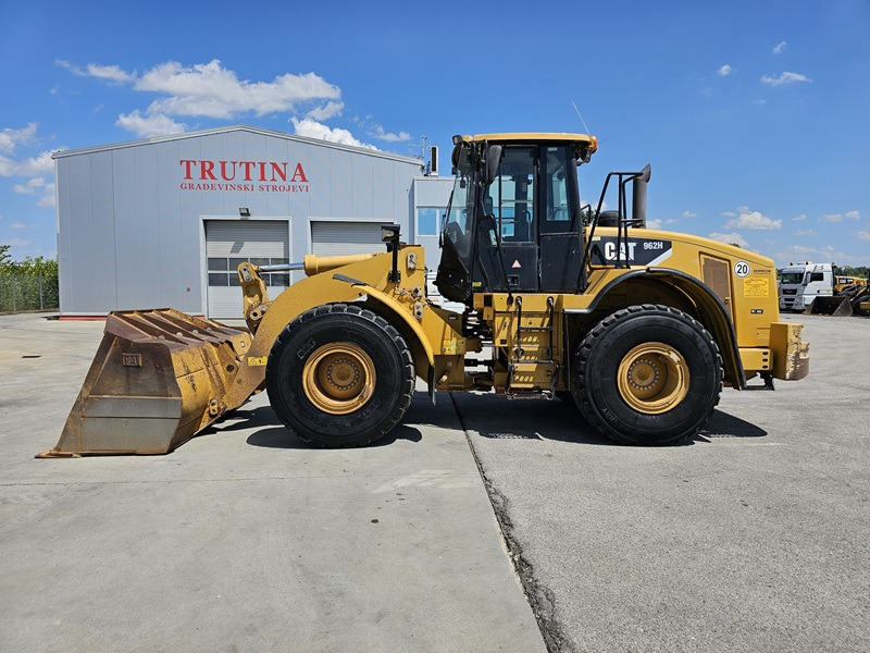 CATERPILLAR 962H - Chargeuse sur pneus: photos 2 CATERPILLAR 962H - Chargeuse sur pneus: photos 2