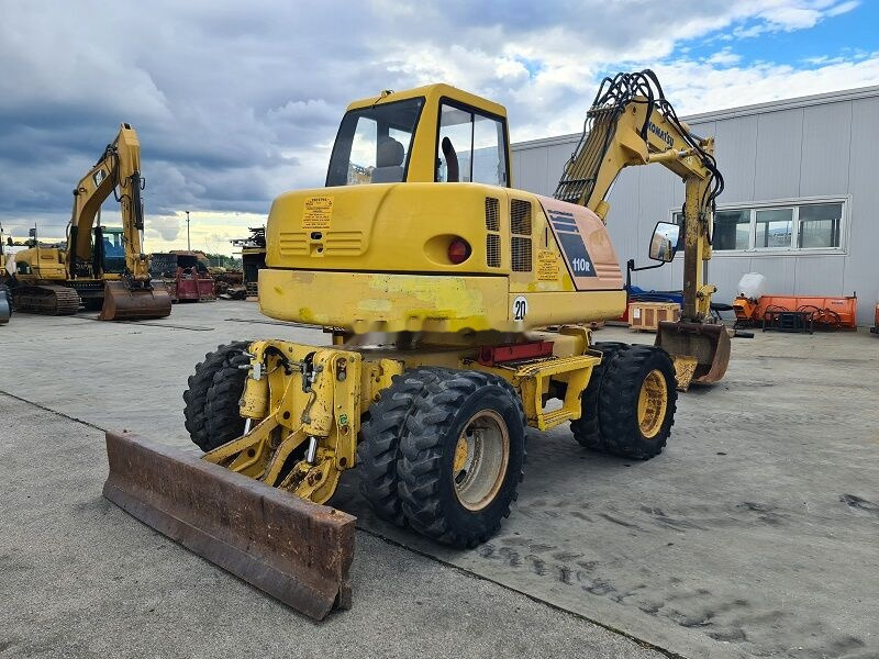 Komatsu PW110 - Pelle sur pneus: photos 4 Komatsu PW110 - Pelle sur pneus: photos 4