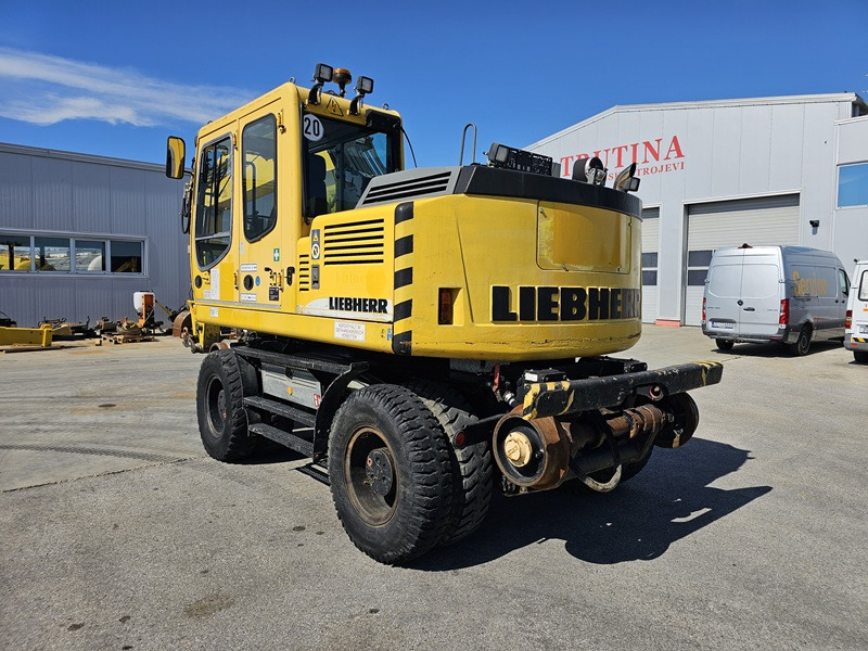 LIEBHERR A900C ZW - Pelle sur pneus: photos 2 LIEBHERR A900C ZW - Pelle sur pneus: photos 2