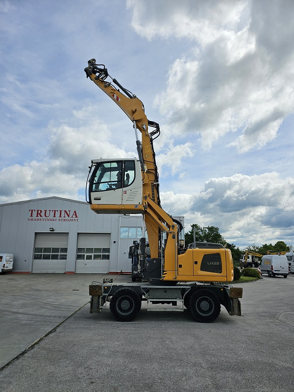 LIEBHERR LH22M - Pelle de manutention: photos 1 LIEBHERR LH22M - Pelle de manutention: photos 1