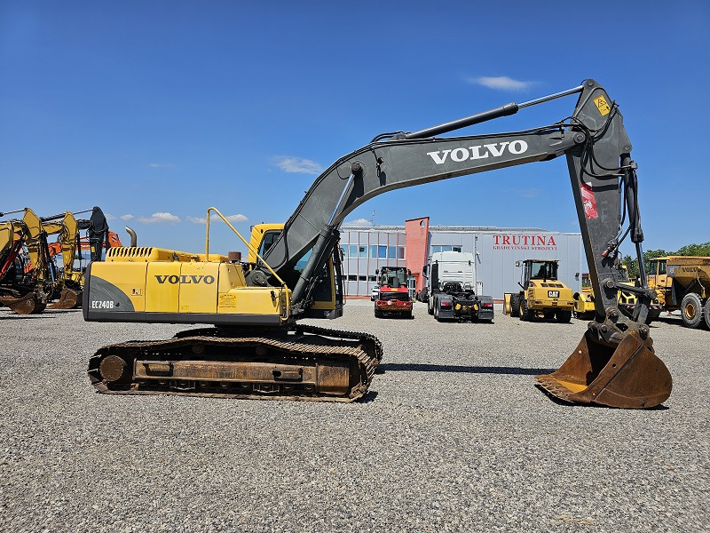 VOLVO EC240BNLC - Pelle sur chenille: photos 5 VOLVO EC240BNLC - Pelle sur chenille: photos 5